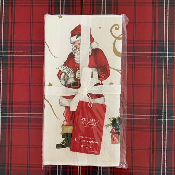 NWT WM SONOMA CHRISTMAS DINNER NAPKINS - Picture 1 of 4